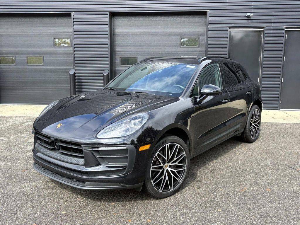 2024 Porsche Macan Standard — SUV — 9,982 mi — Dublin, OH