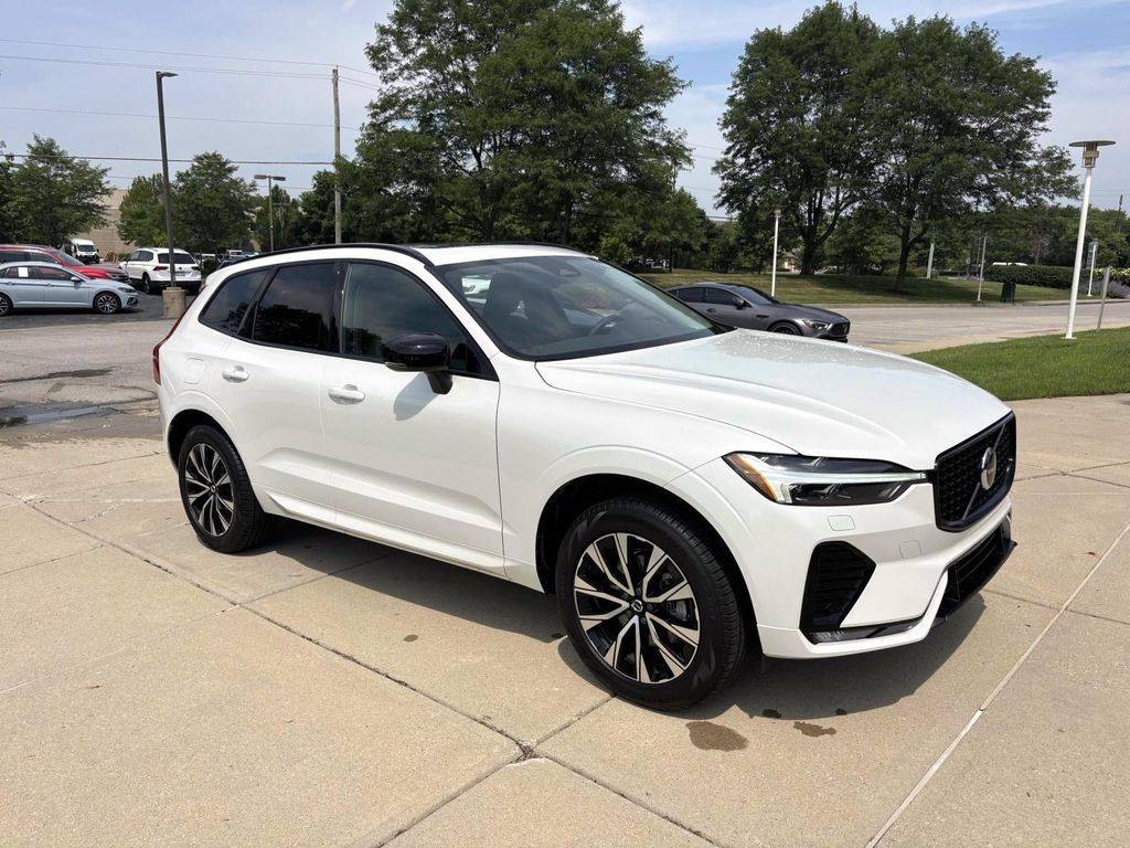 2025 Volvo XC60 Core — SUV — 4,515 mi — Dublin, OH