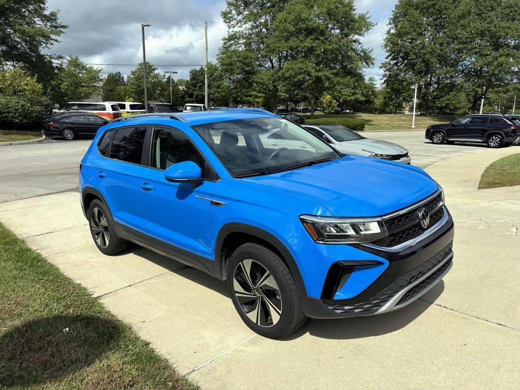 2024 Volkswagen Taos SE — SUV — 6,545 mi — Dublin, OH