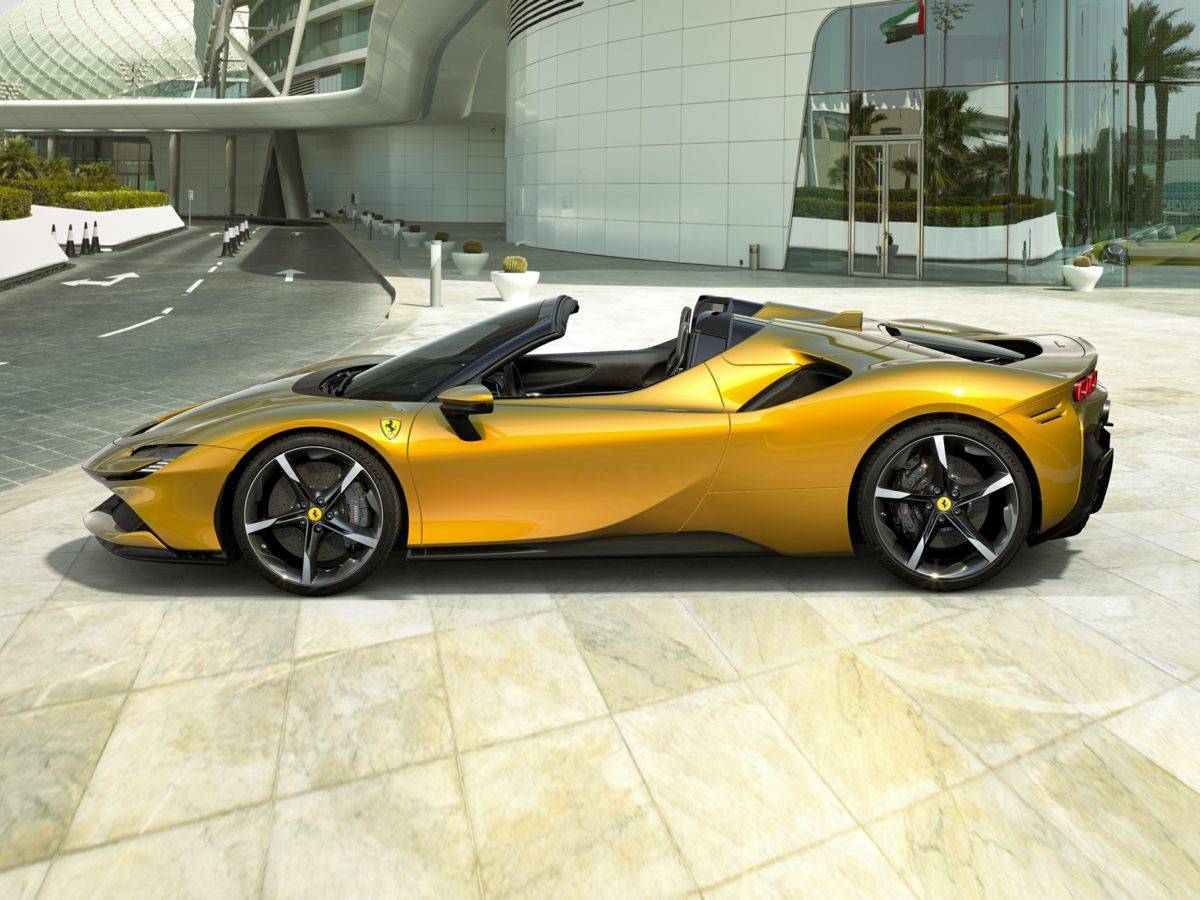 2022 Ferrari SF90 Standard — Convertible — 6,094 mi — Dublin, OH