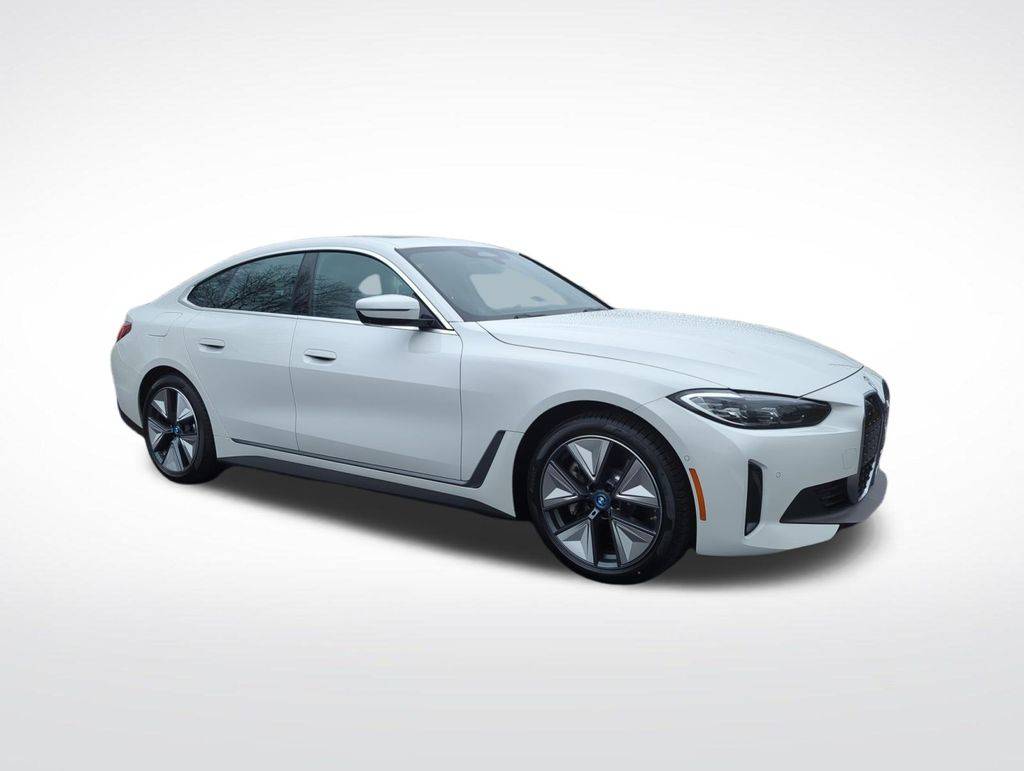 2024 BMW i4 eDrive35 — Sedan — 3,900 mi — Dublin, OH