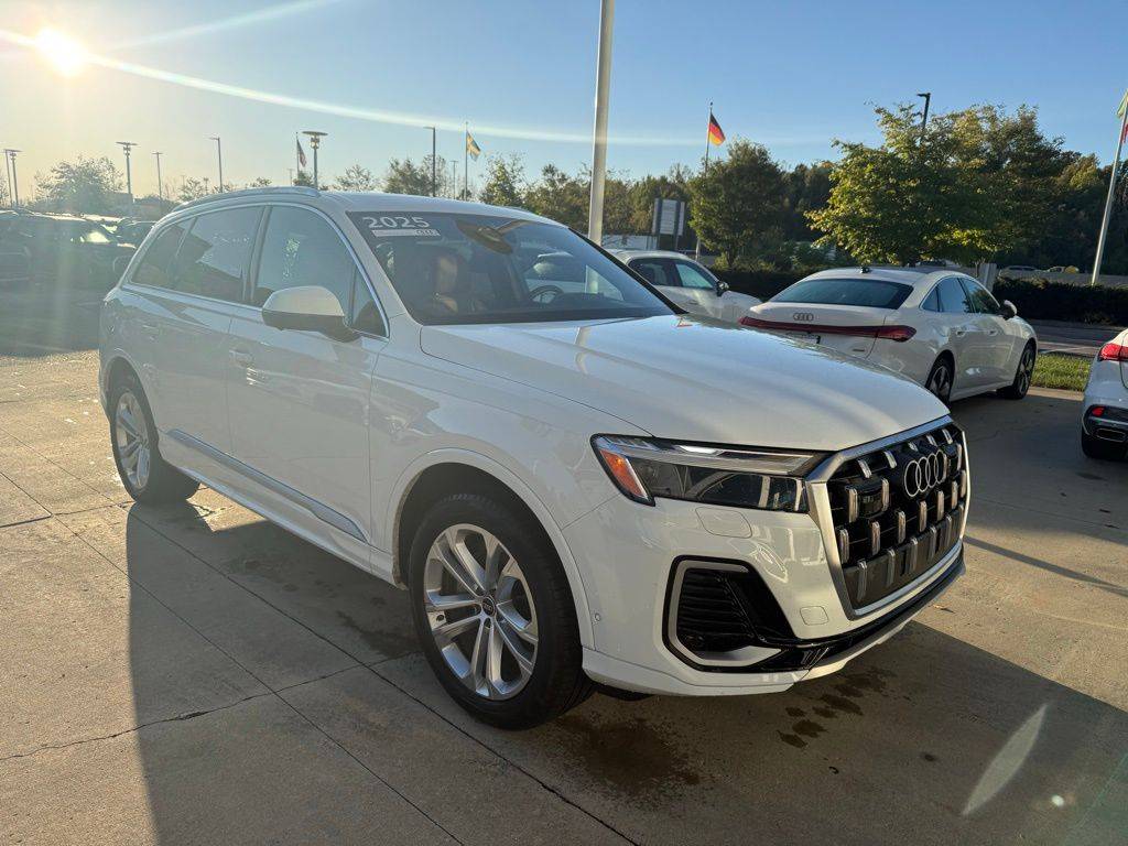 2025 Audi Q7 Premium Plus — SUV — 5,364 mi — Dublin, OH