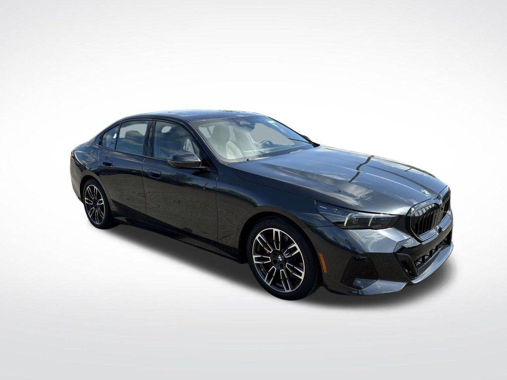 2024 BMW 5 Series 530i — Sedan — 5,599 mi — Dublin, OH