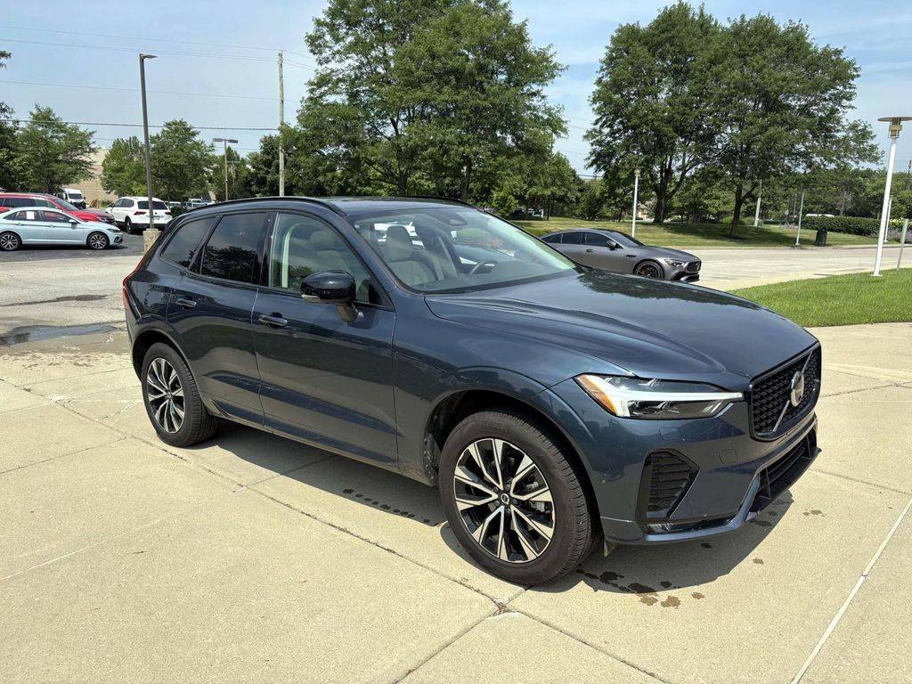 2025 Volvo XC60 Plus — SUV — 8,815 mi — Dublin, OH