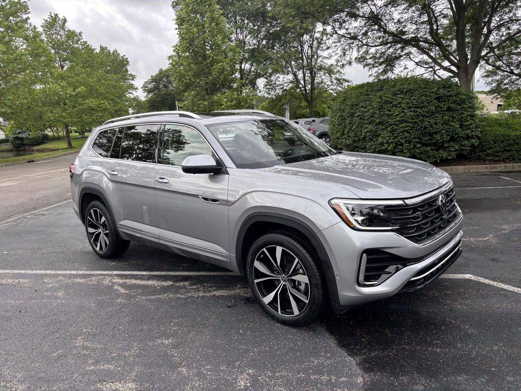 2024 Volkswagen Atlas SEL Premium R-Line — SUV — 6,436 mi — Dublin, OH