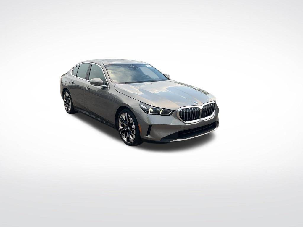 2024 BMW 5 Series 540i — Sedan — 14,495 mi — Dublin, OH