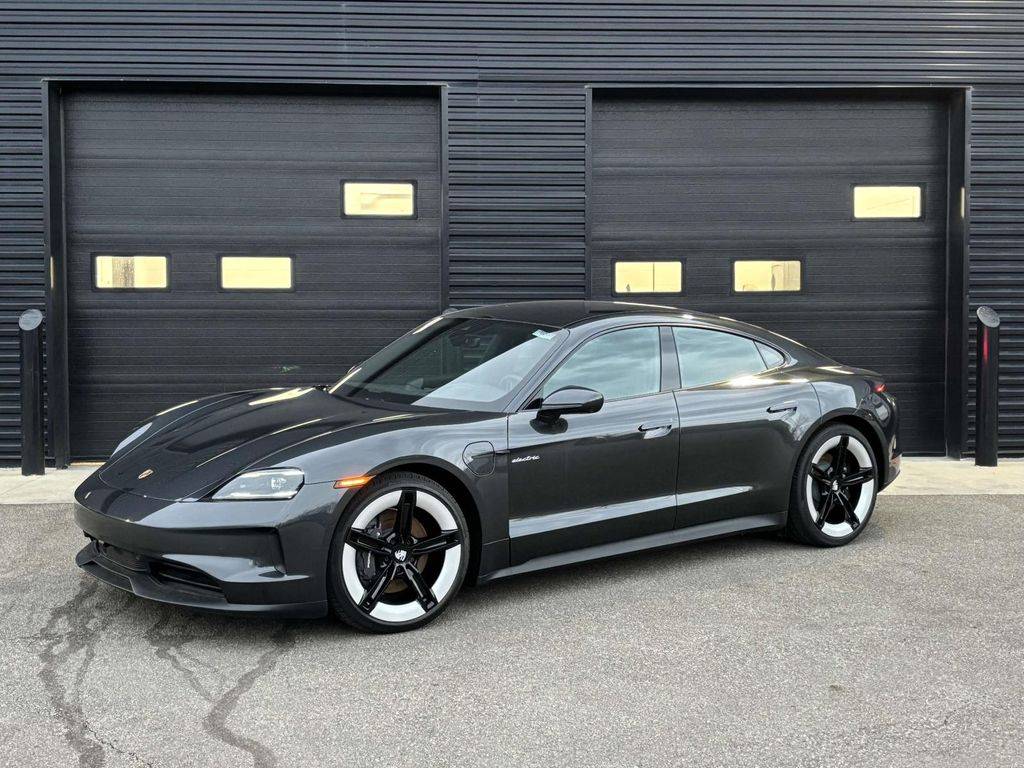2025 Porsche Taycan Standard — Sedan — 34 mi — Dublin, OH