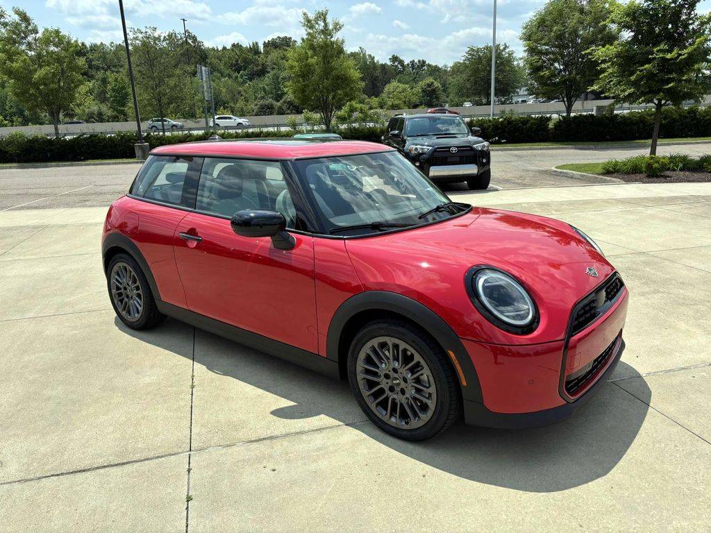 2025 MINI Hardtop Cooper S — Hatchback — 5,177 mi — Dublin, OH