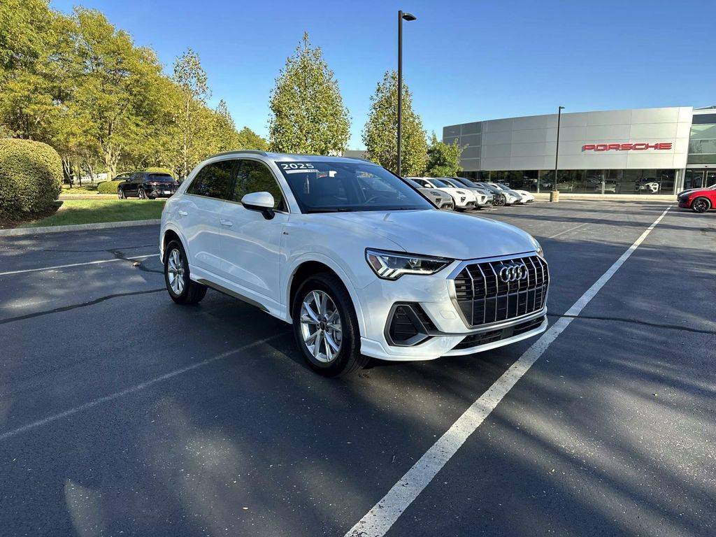 2025 Audi Q3 S line Premium — SUV — 3,995 mi — Dublin, OH