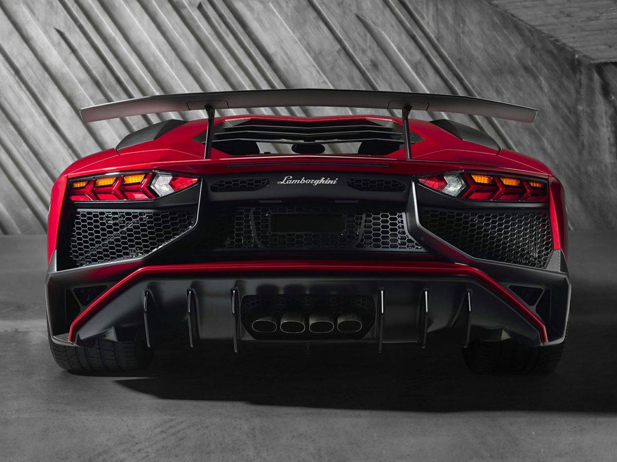 2016 Lamborghini Aventador