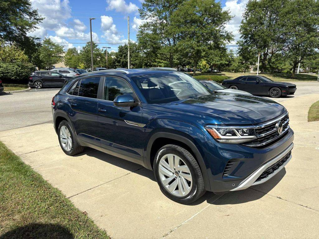 2022 Volkswagen Atlas Cross Sport SE with Technology — SUV — 40,815 mi — Dublin, OH