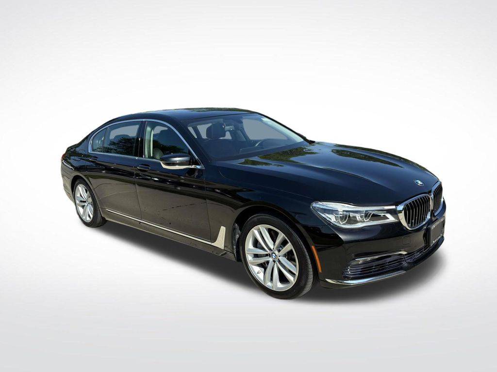 2016 BMW 7 Series 750i — Sedan — 33,821 mi — Dublin, OH