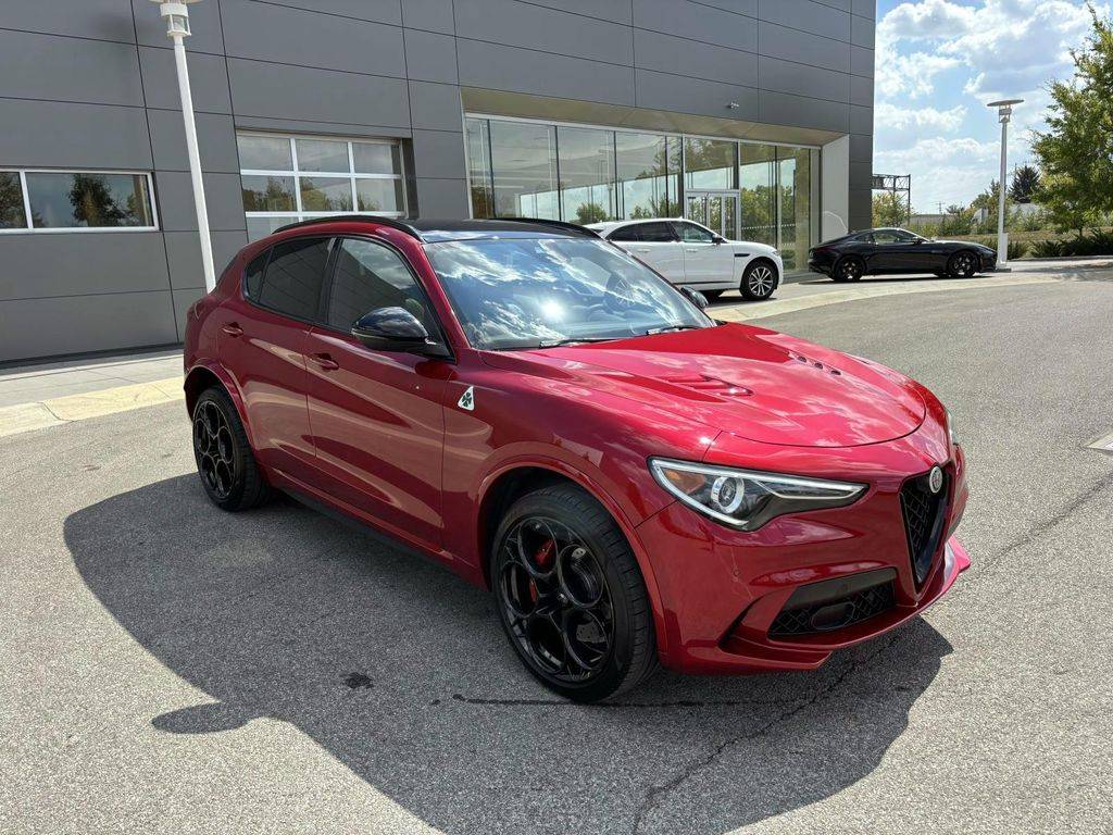 2022 Alfa Romeo Stelvio Quadrifoglio — SUV — 21,796 mi — Dublin, OH