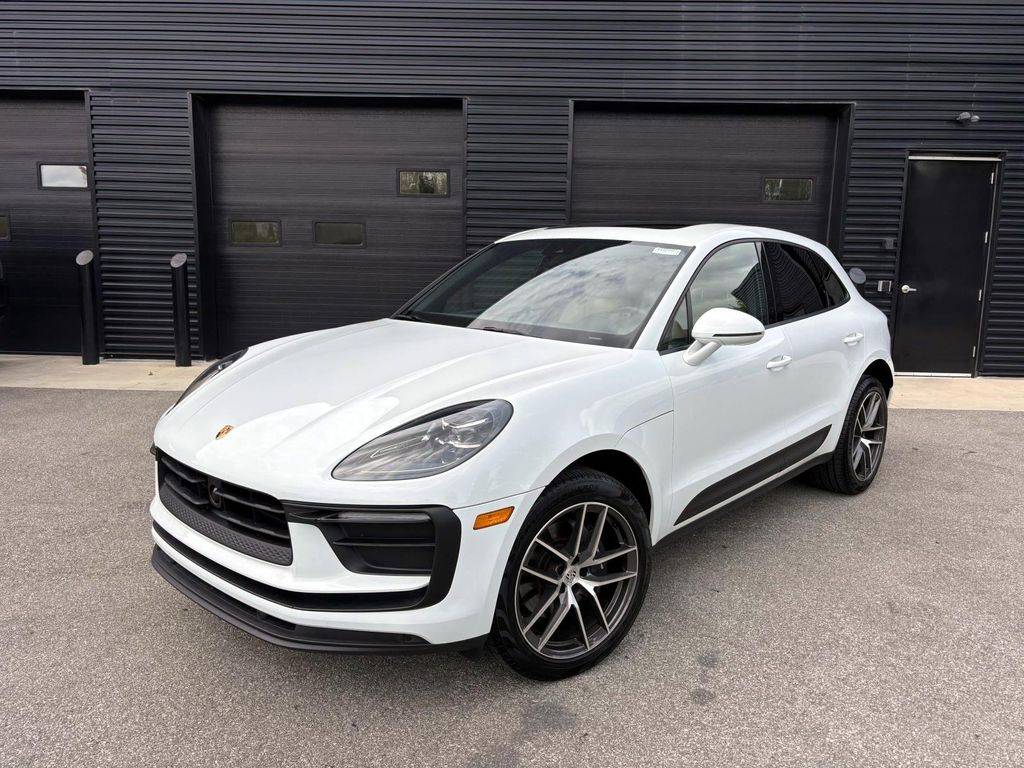 2024 Porsche Macan Standard — SUV — 8,202 mi — Dublin, OH