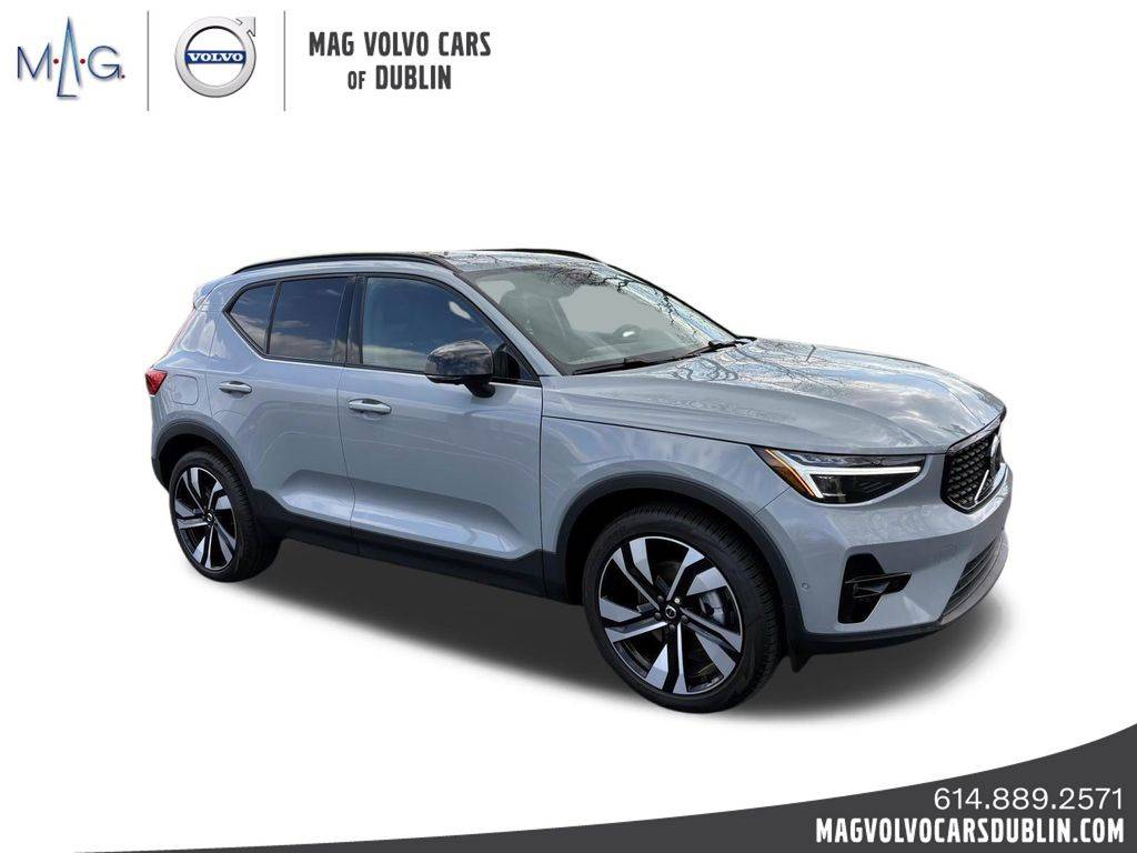 2025 Volvo XC40 Plus — SUV — 5,076 mi — Dublin, OH
