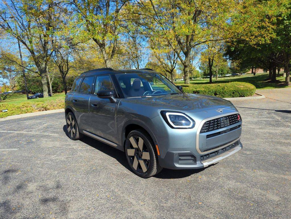 2025 MINI Countryman S — SUV — 8,997 mi — Dublin, OH
