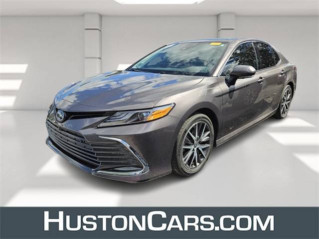 2022 Toyota Camry Hybrid XLE — Sedan — 23,165 mi — Lake Wales, FL