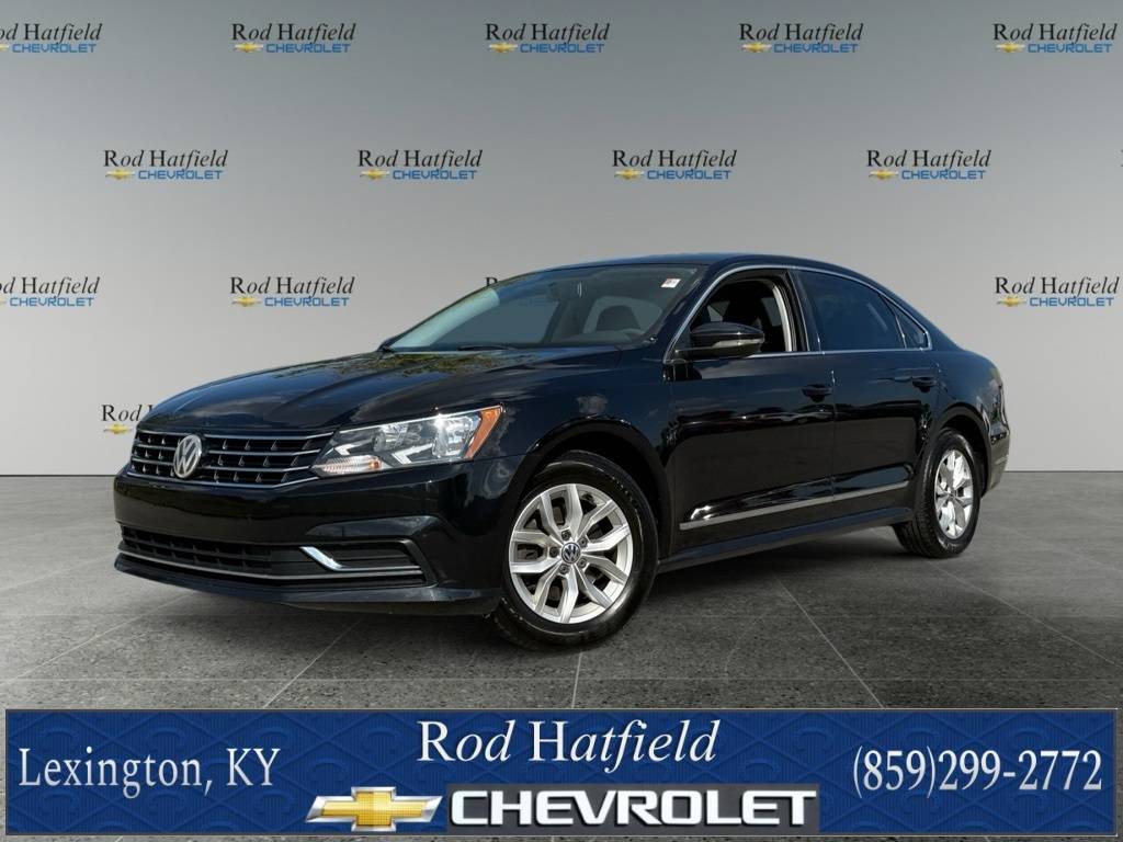 2017 Volkswagen Passat 1.8T S — Sedan — 101,487 mi — Lexington, KY