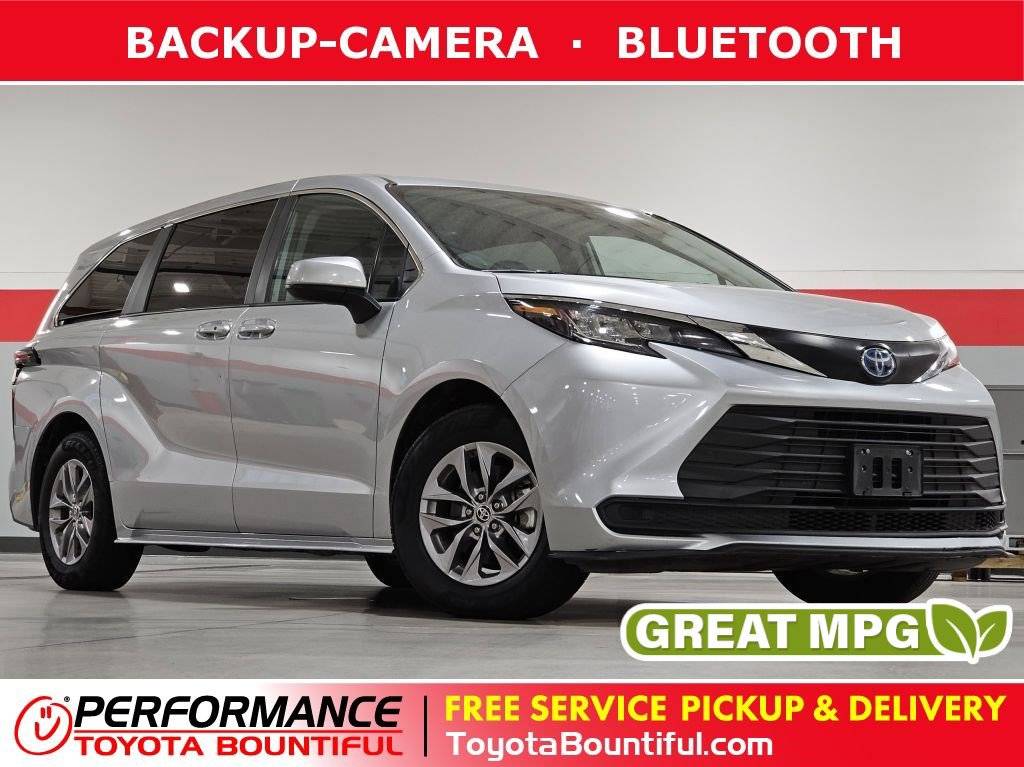 2023 Toyota Sienna LE — Minivan — 61,038 mi — Bountiful, UT