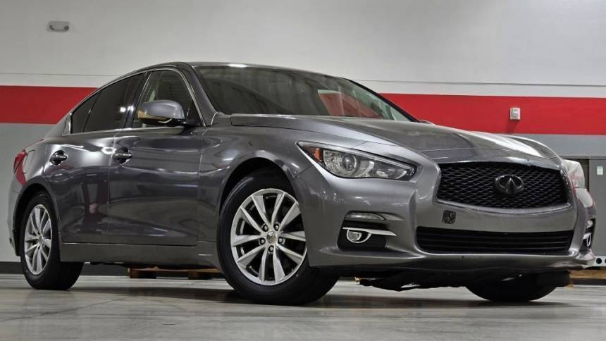 2015 Infiniti Q50 Premium
