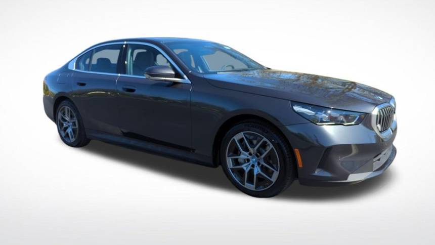 2024 BMW i5 eDrive40 — Sedan — 5,290 mi — Dublin, OH