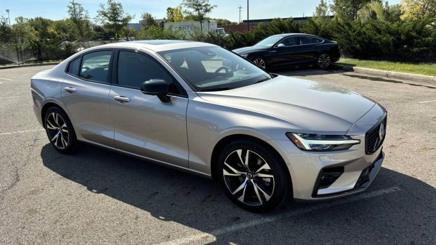 2024 Volvo S60 Plus — Sedan — 4,377 mi — Dublin, OH