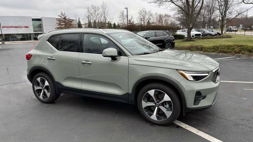 2025 Volvo XC40 Plus — SUV — 4,630 mi — Dublin, OH