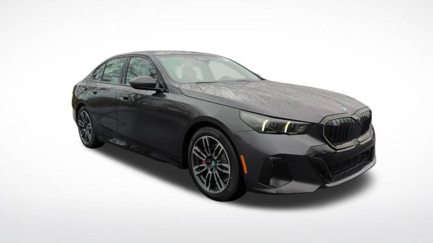 2024 BMW 5 Series 530i — Sedan — 5,492 mi — Dublin, OH