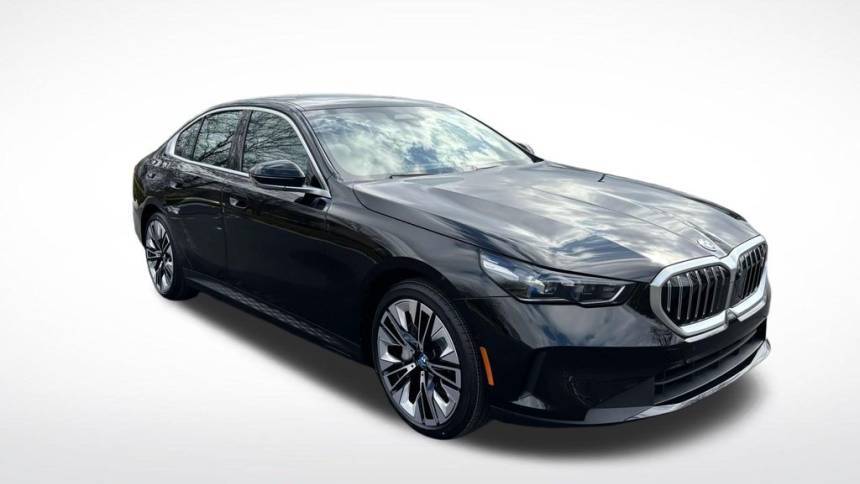 2024 BMW i5 eDrive40 — Sedan — 5,141 mi — Dublin, OH