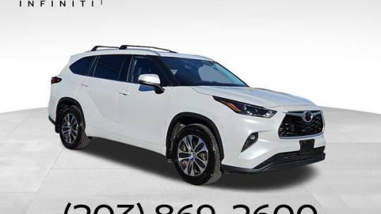 2022 Toyota Highlander XLE — SUV — 28,282 mi — Greenwich, CT