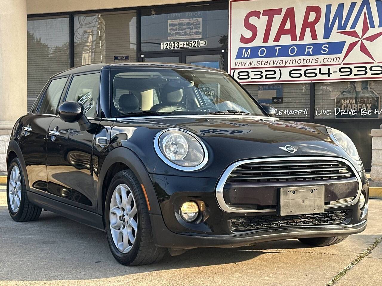 2019 MINI Hardtop Cooper — Hatchback — 127,067 mi — Houston, TX