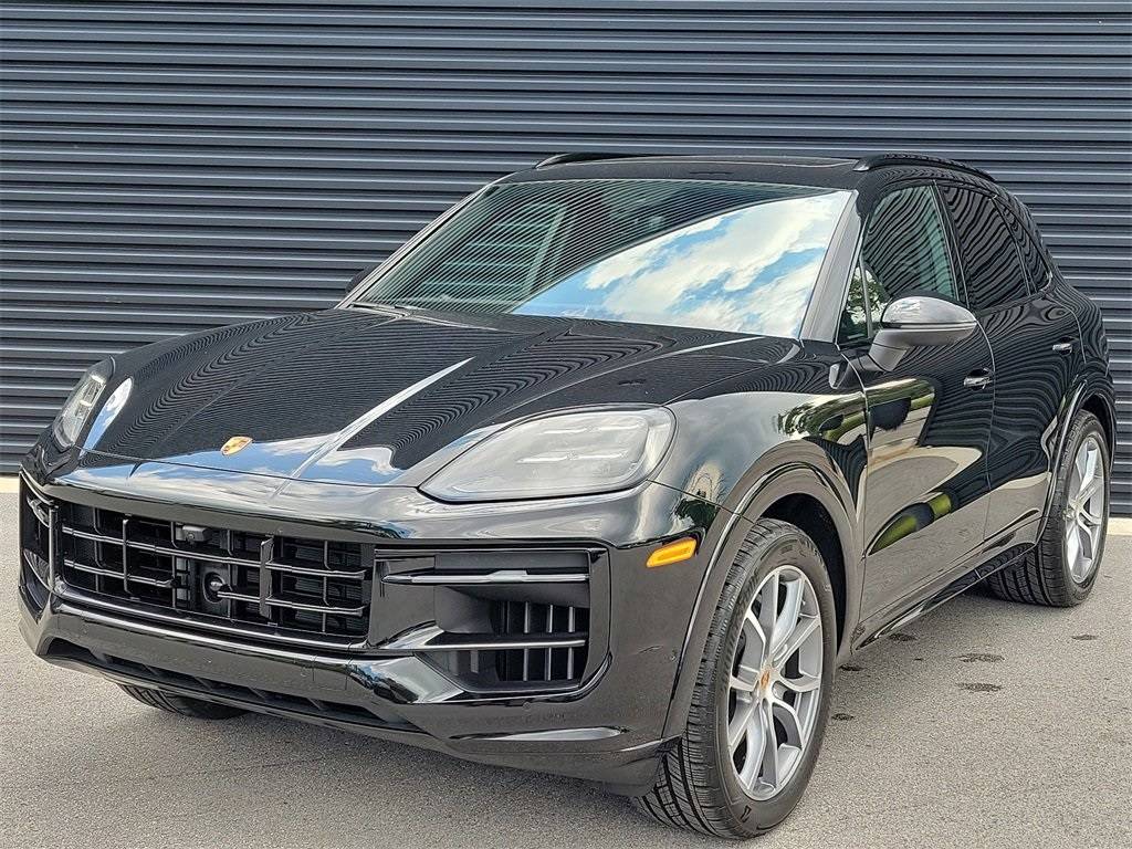 2025 Porsche Cayenne Standard — SUV — 5,165 mi — Clearwater, FL