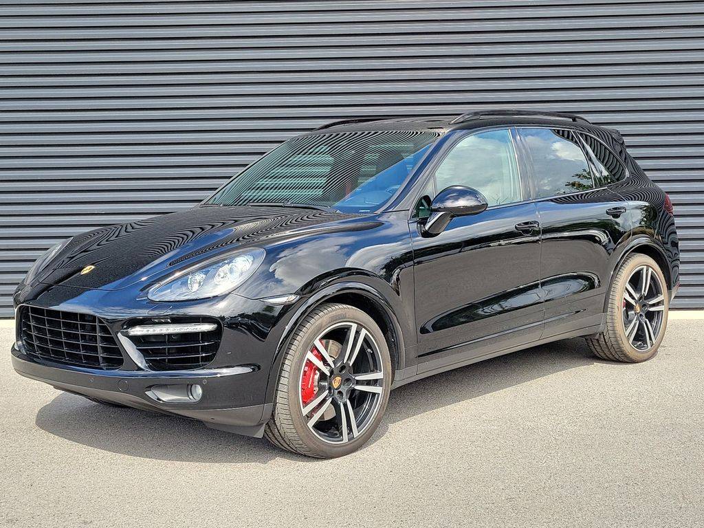 2014 Porsche Cayenne Turbo