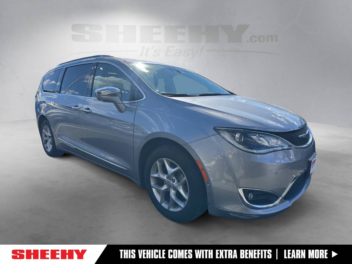 2020 Chrysler Pacifica Limited — Minivan — 45,157 mi — Gaithersburg, MD