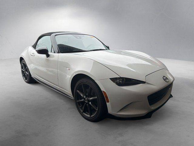 2020 Mazda MX-5 Miata Sport