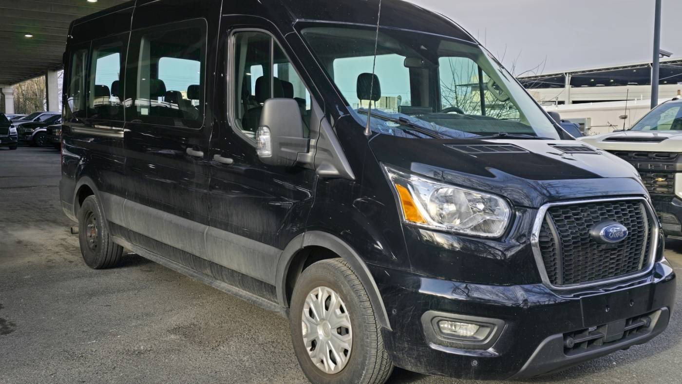 2022 Ford Transit Passenger Wagon T-350 XLT — Passenger Van — 59,855 mi — Gaithersburg, MD