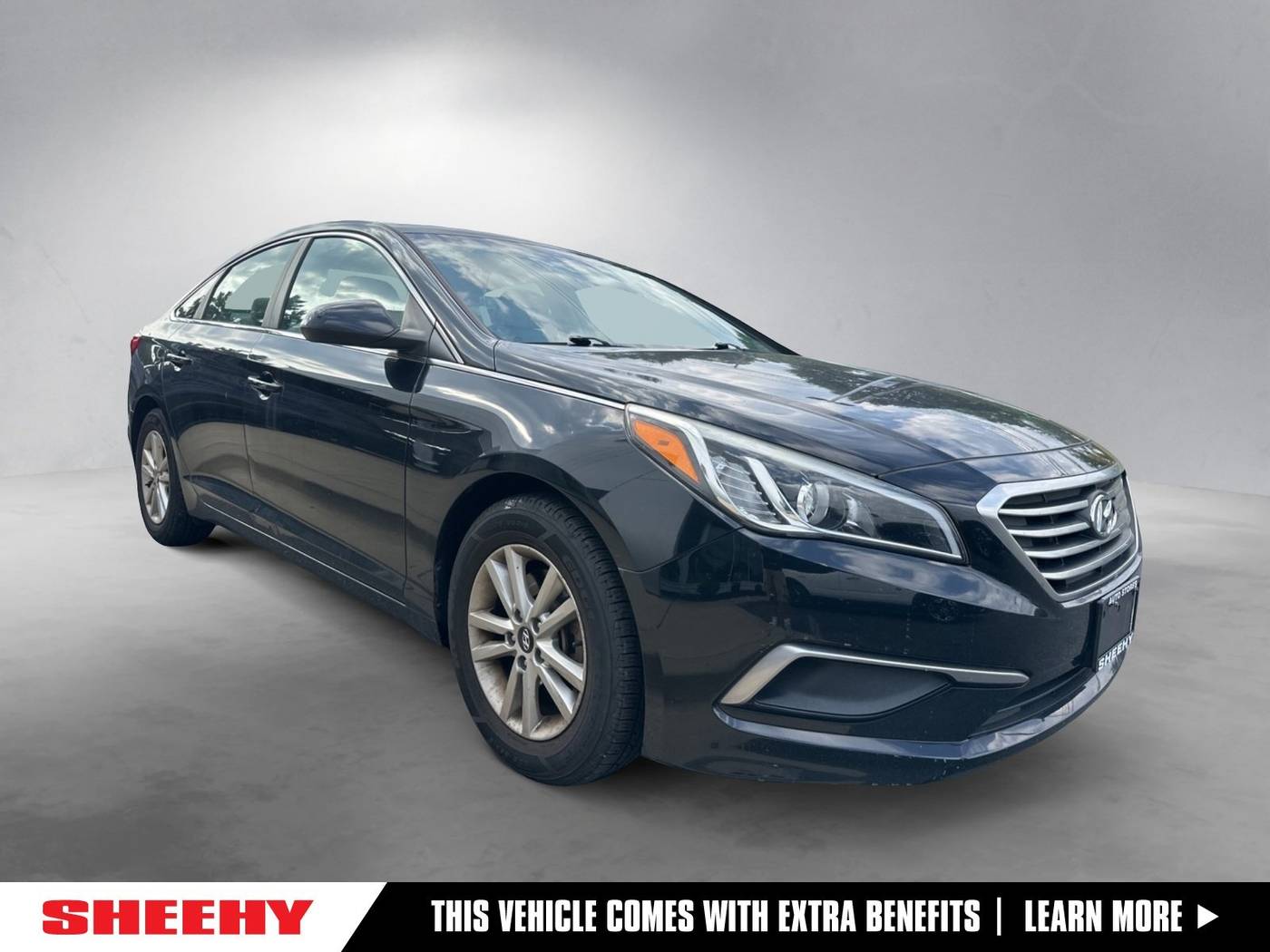 2016 Hyundai Sonata SE — Sedan — 76,500 mi — Gaithersburg, MD