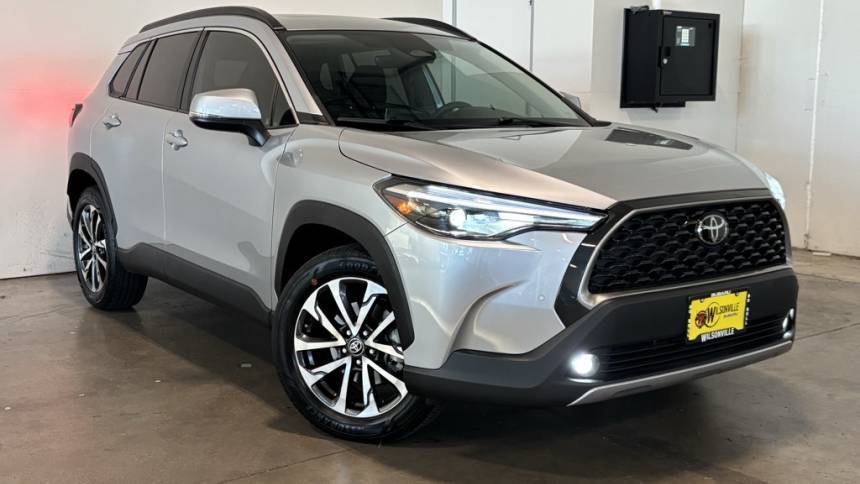 2023 Toyota Corolla Cross XLE — SUV — 13,513 mi — Wilsonville, OR