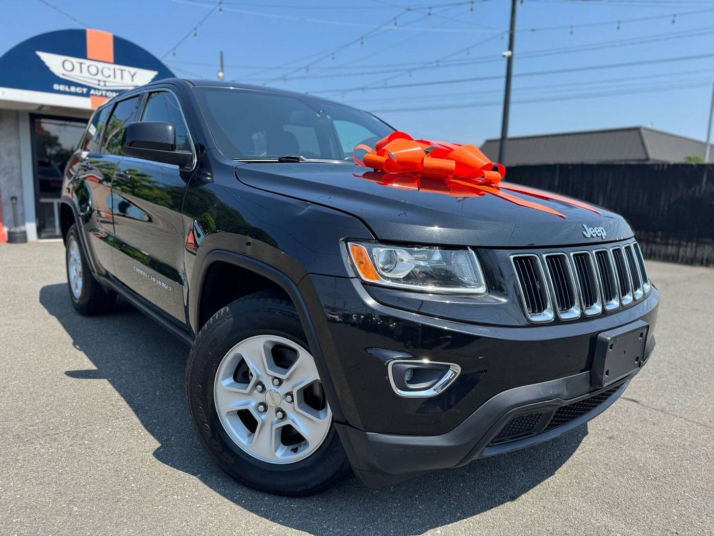 2015 Jeep Grand Cherokee Laredo — SUV — 102,130 mi — Totowa, NJ