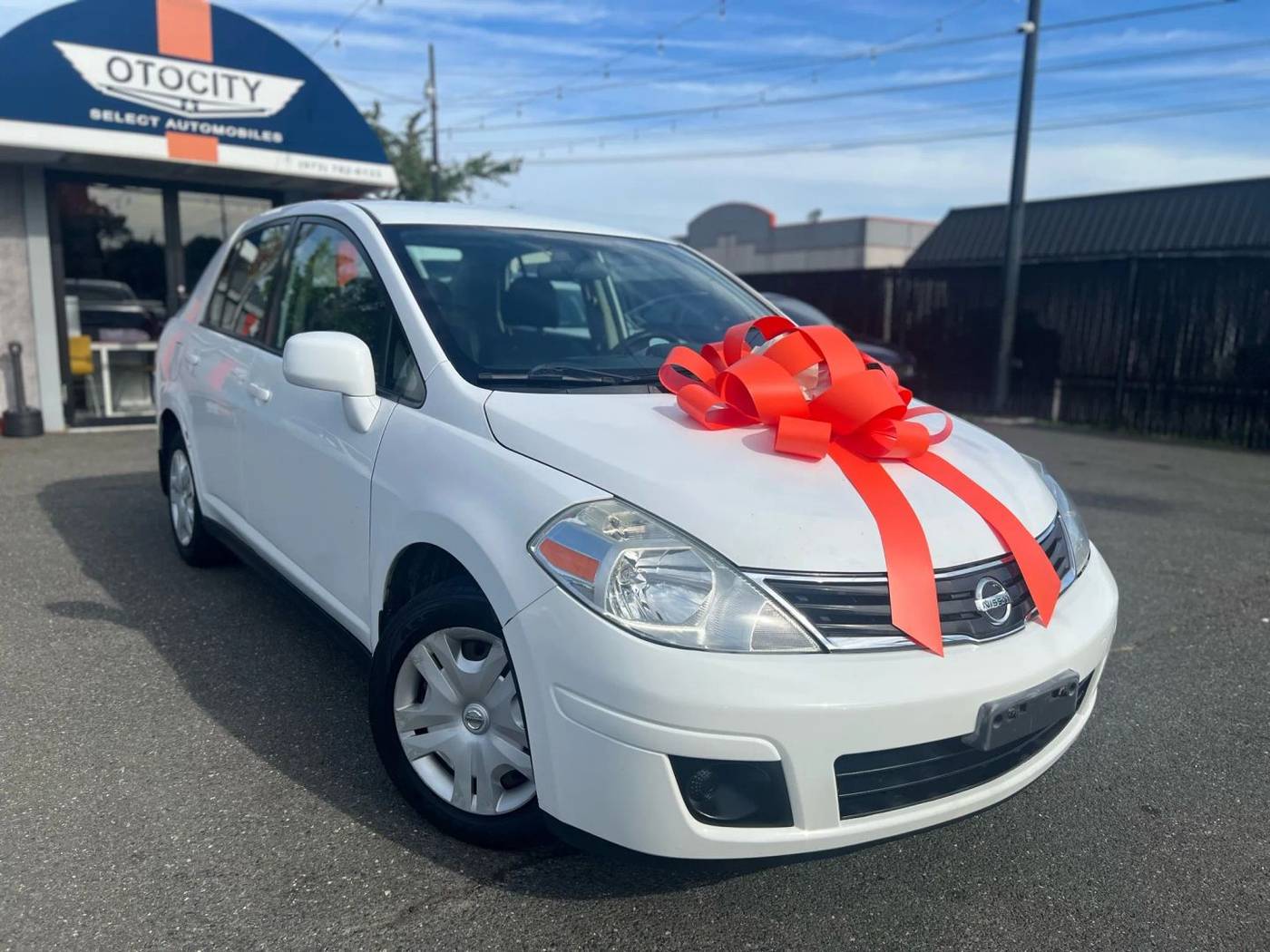 2010 Nissan Versa 1.8 S — Sedan — 107,384 mi — Totowa, NJ