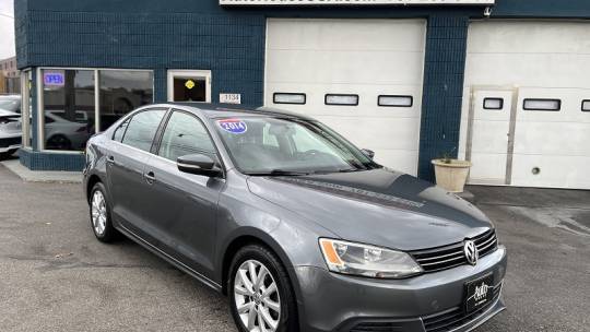 2014 Volkswagen Jetta 1.8T SE — Sedan — 77,105 mi — Saugus, MA