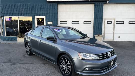 2016 Volkswagen Jetta 1.8T Sport — Sedan — 58,884 mi — Saugus, MA