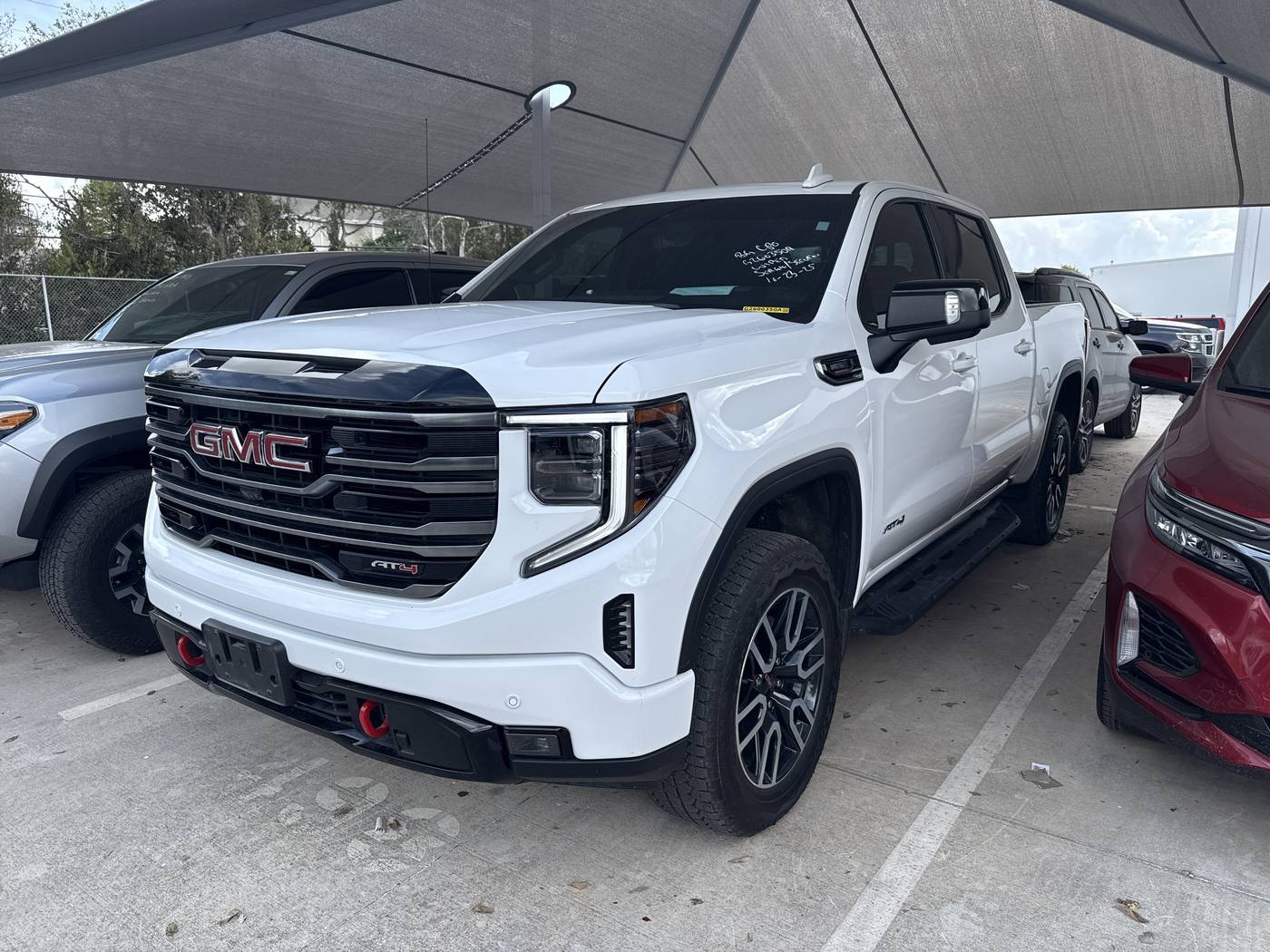 2025 GMC Sierra 1500 AT4 — Pickup Truck — 45,361 mi — Selma, TX