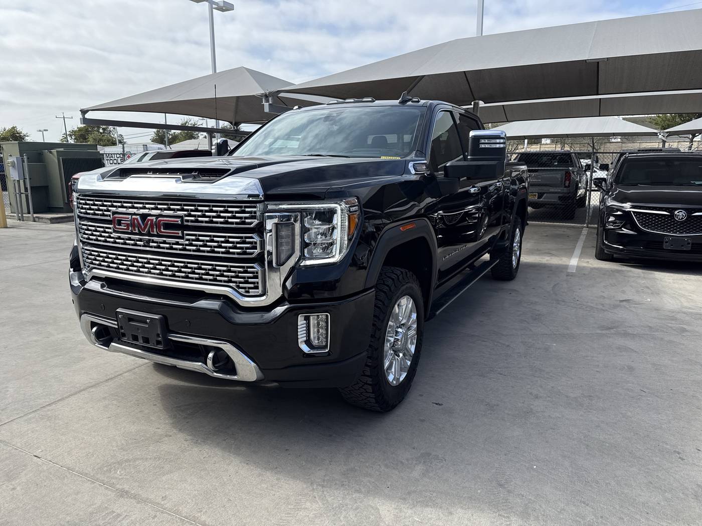 2022 GMC Sierra 2500HD Denali — Pickup Truck — 53,522 mi — Selma, TX