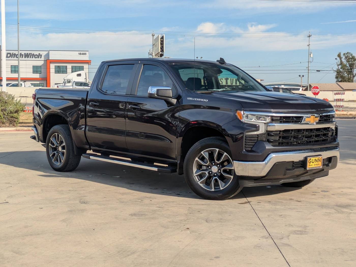 2023 Chevrolet Silverado 1500 LT — Pickup Truck — 9,813 mi — Selma, TX