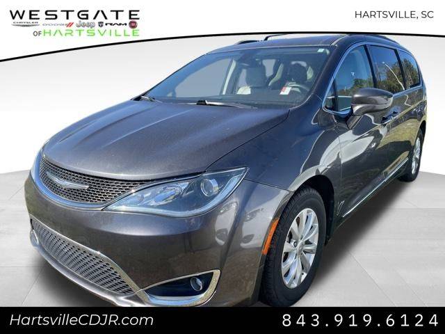 2017 Chrysler Pacifica Touring L — Minivan — 98,962 mi — Hartsville, SC
