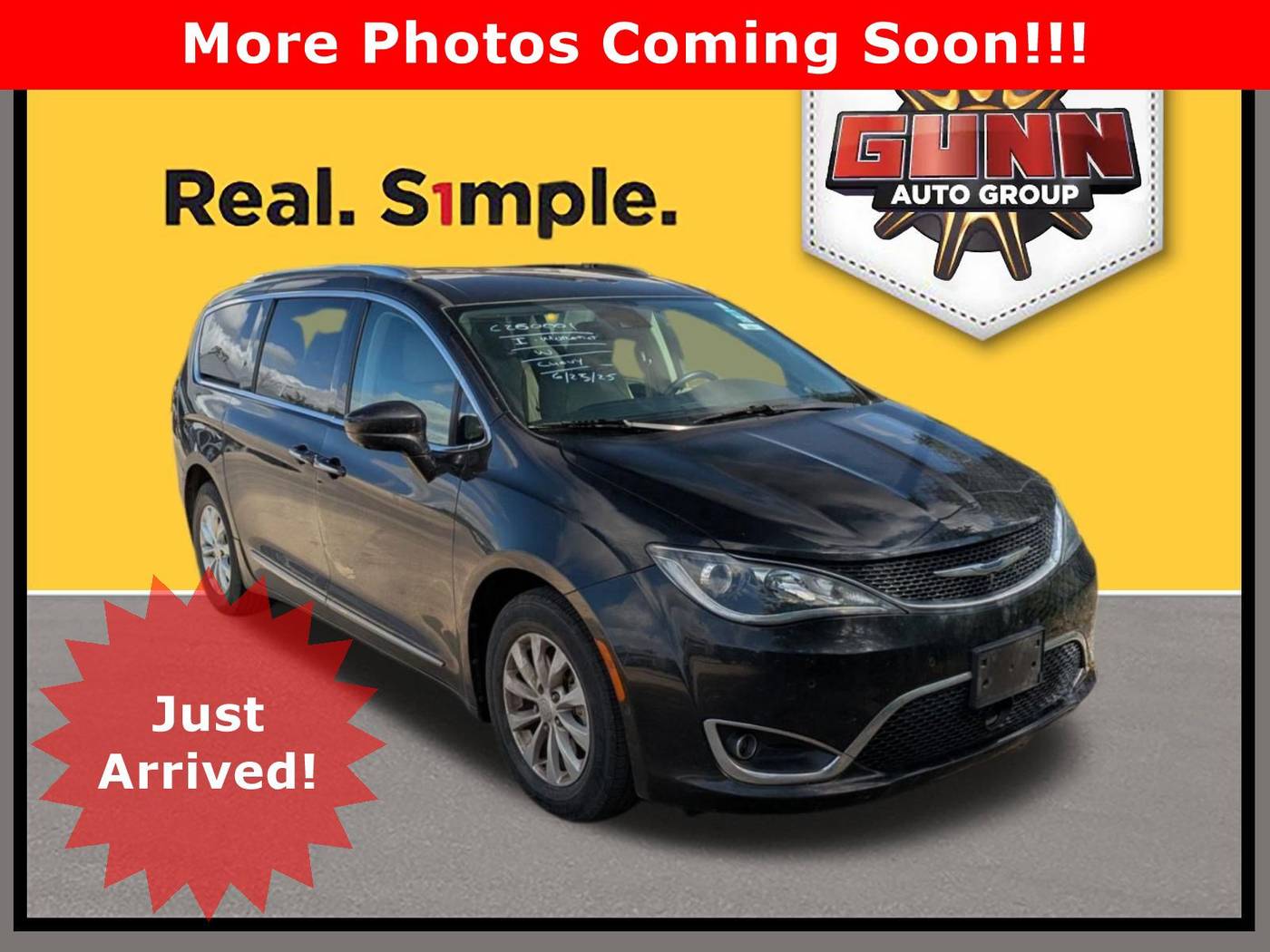 2019 Chrysler Pacifica Touring L — Minivan — 94,913 mi — Selma, TX