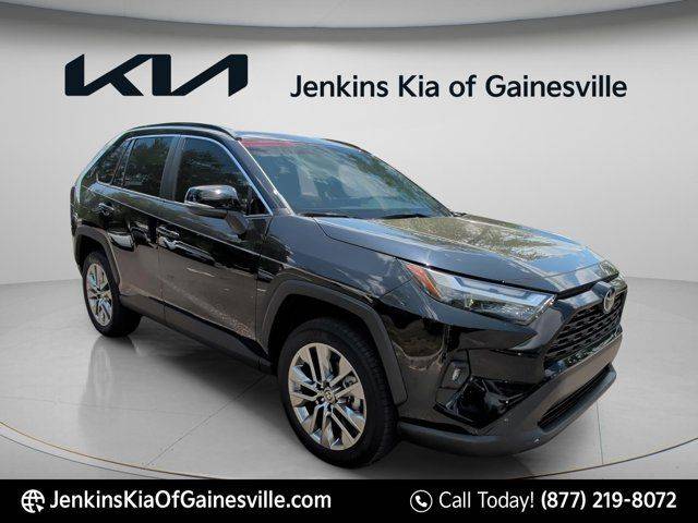 2025 Toyota RAV4 XLE Premium — SUV — 8,918 mi — Gainesville, FL