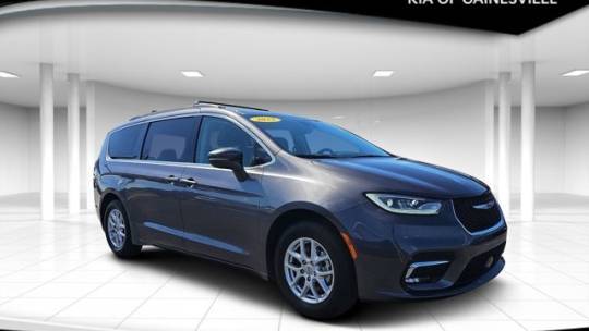 2022 Chrysler Pacifica Touring L — Minivan — 84,369 mi — Gainesville, FL