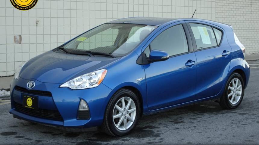 2013 Toyota Prius c Three — Hatchback — 105,203 mi — Somerville, MA